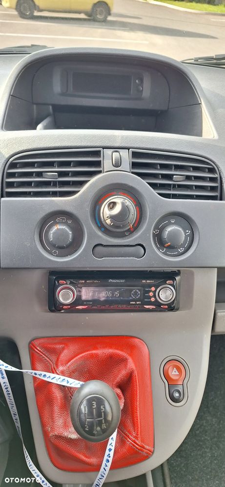 Renault Kangoo - 8