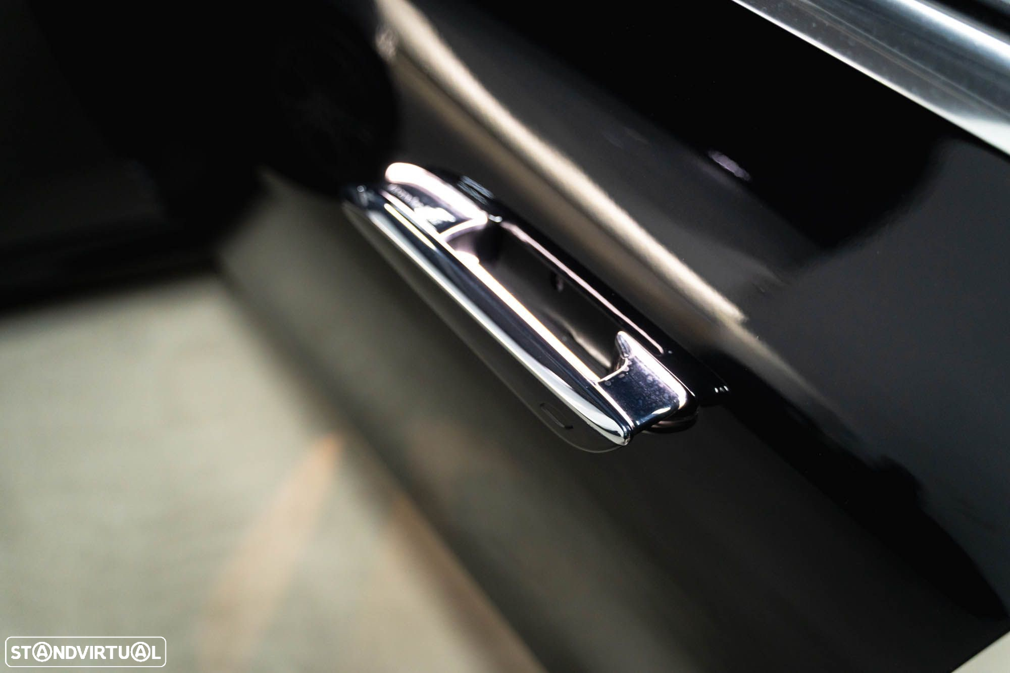 Mercedes-Benz E 220 d Avantgarde - 13