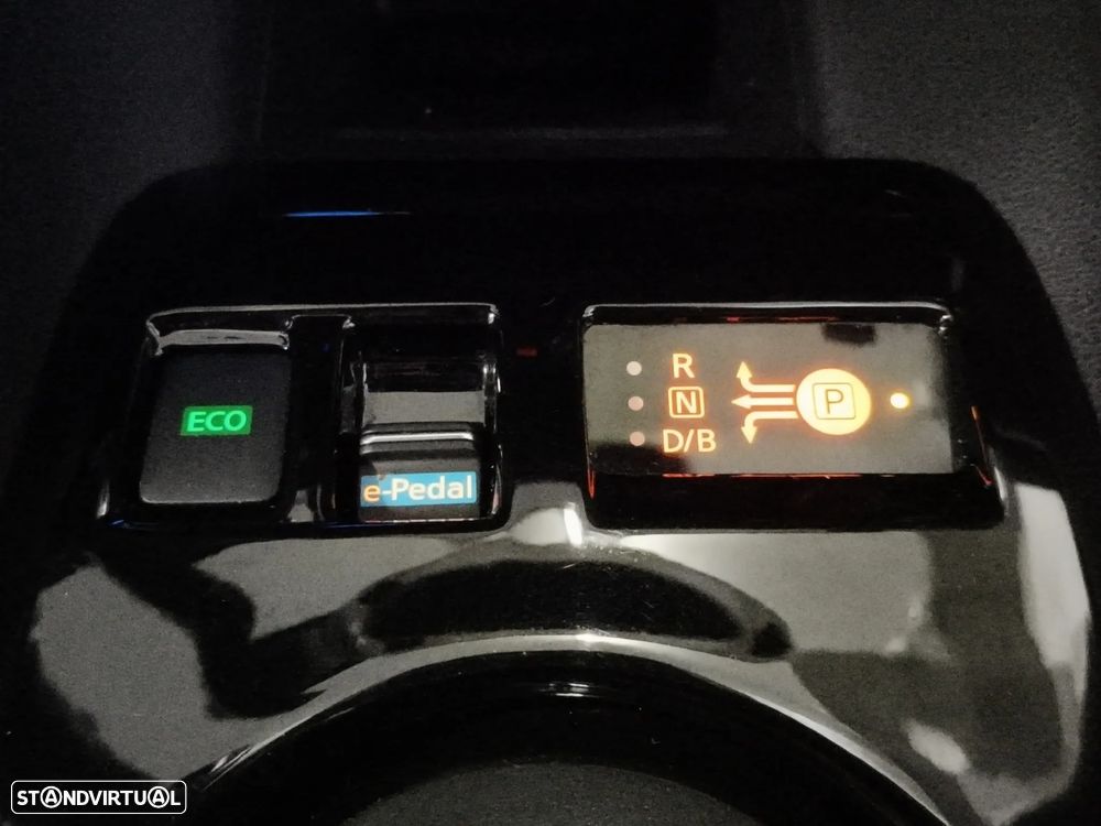 Nissan Leaf N-Connecta - 26