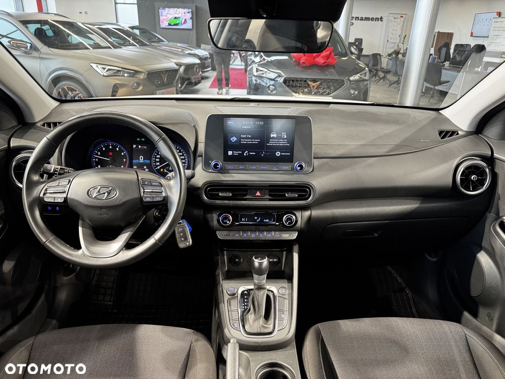 Hyundai Kona - 16