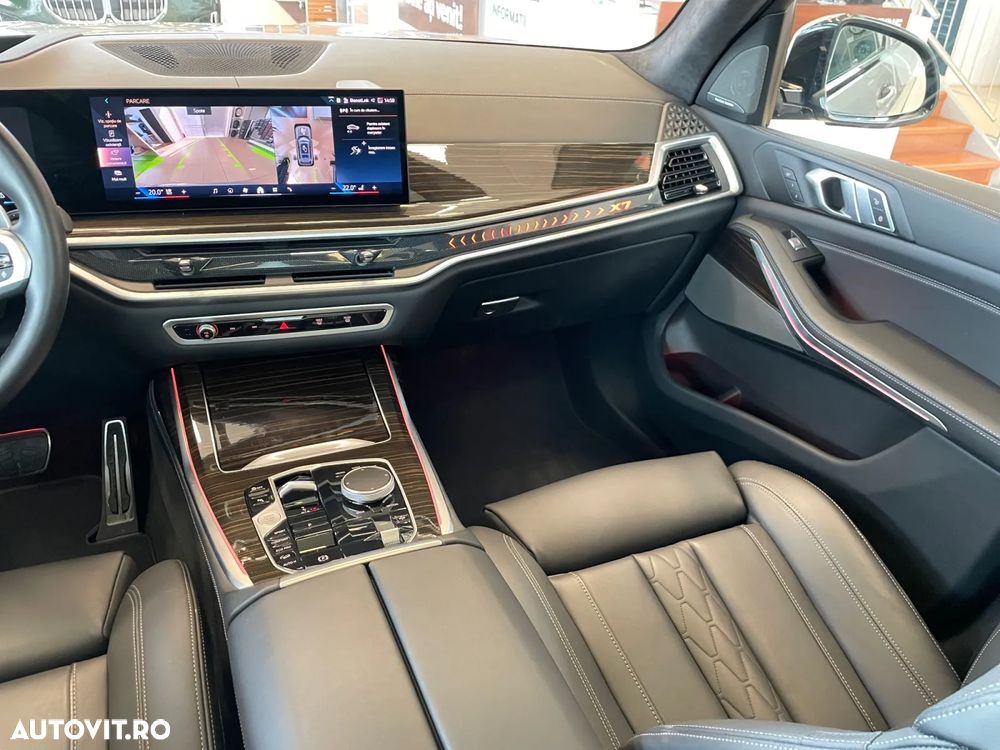 BMW X7 xDrive40d - 11