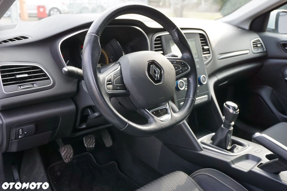 Renault Megane ENERGY TCe 100 INTENS - 9