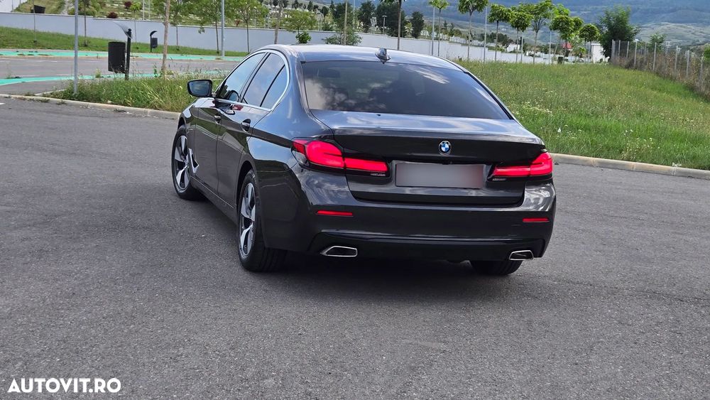 BMW Seria 5 520d AT MHEV - 15