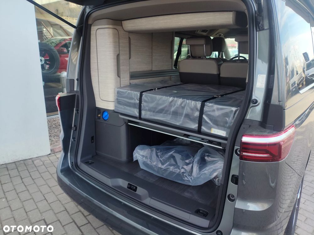 Volkswagen California - 12