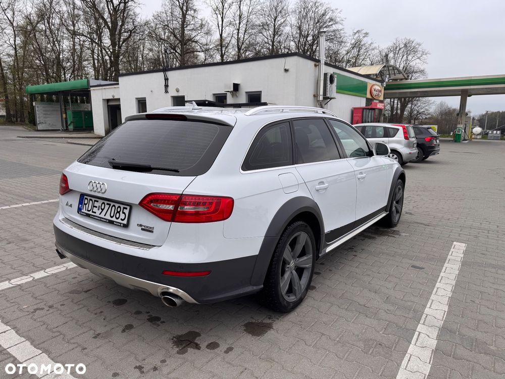 Audi A4 Allroad 3.0 TDI DPF S tronic - 6