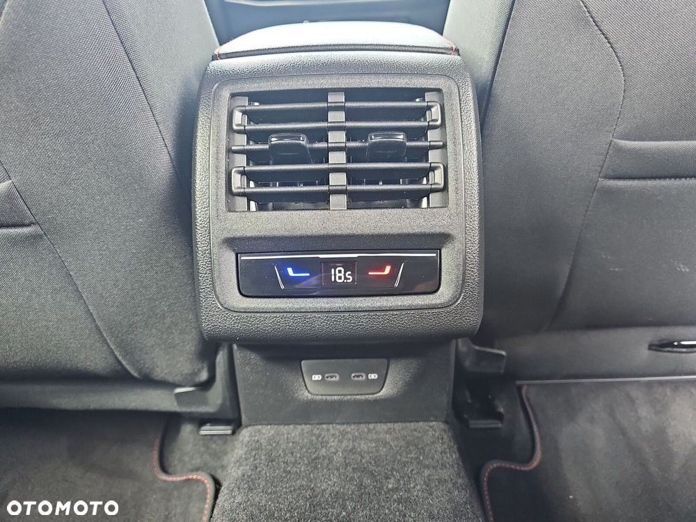 Volkswagen Golf 2.0 TSI GTI DSG - 14