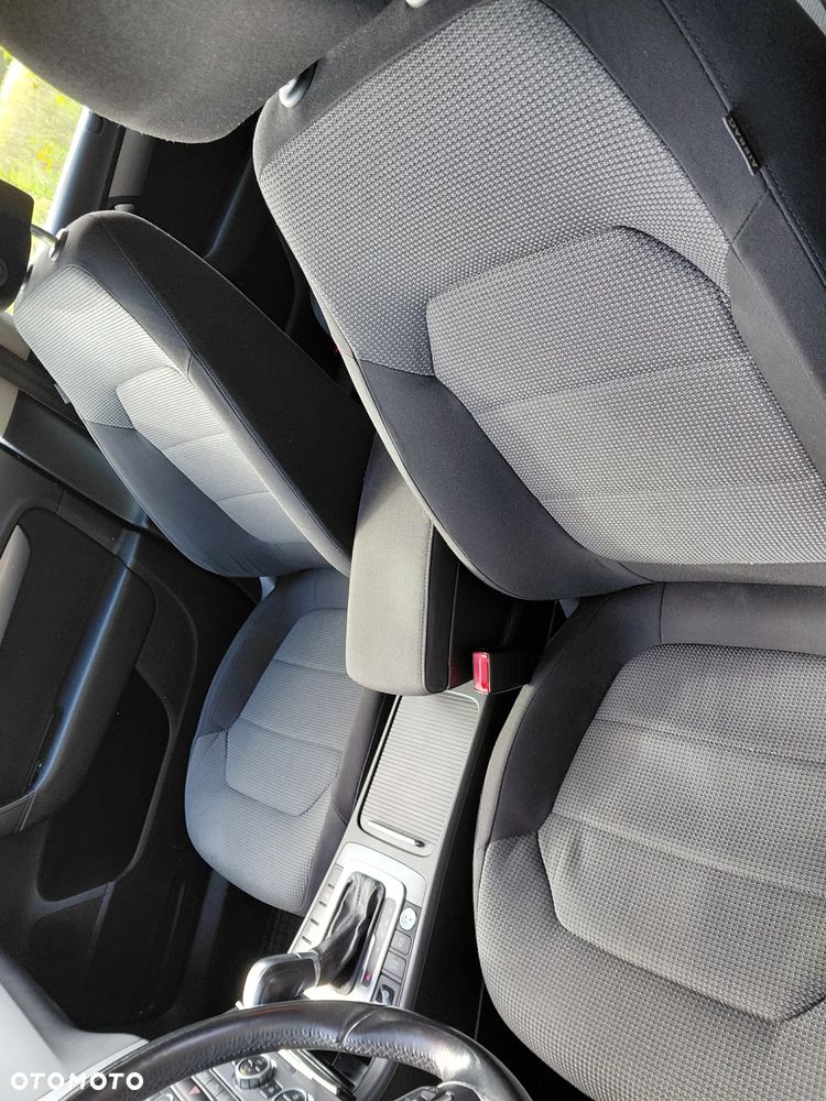 Volkswagen Passat 2.0 TDI Comfortline DSG - 29