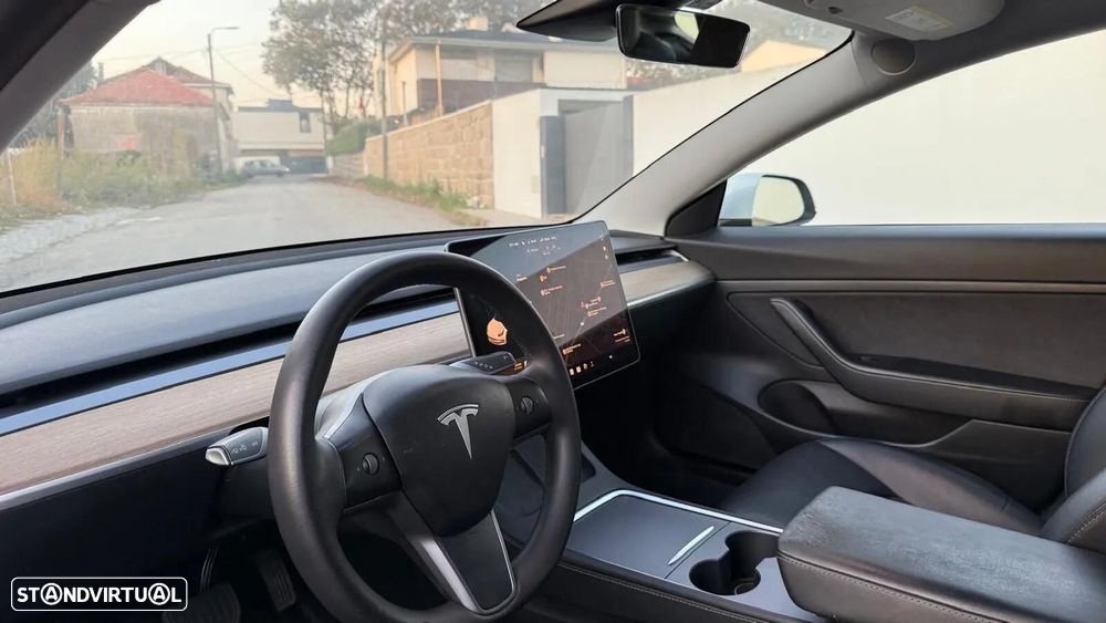 Tesla Model 3 Standard Range Plus RWD - 13