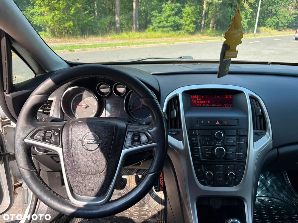 Opel Astra 1.7 CDTI - 10