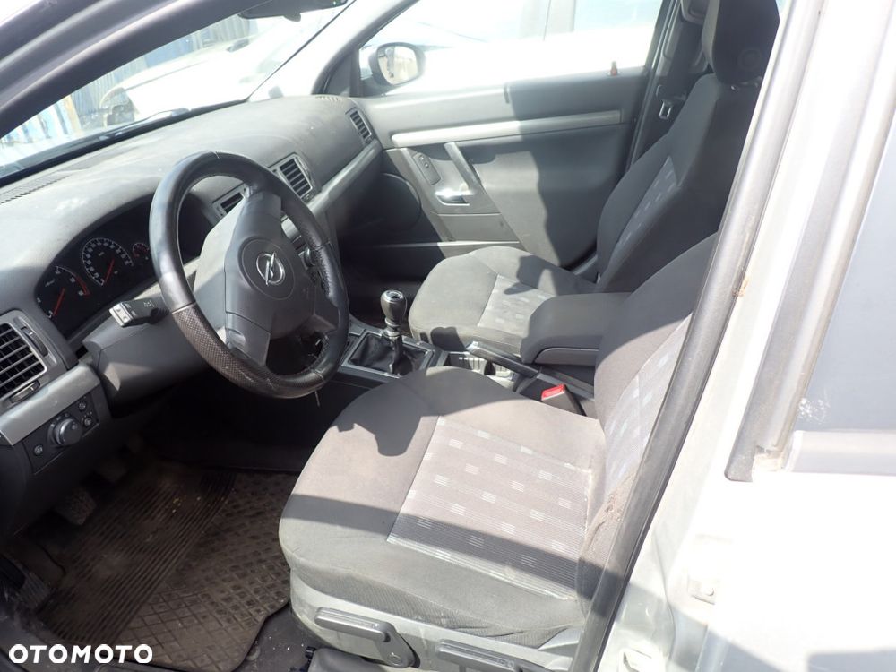 CZĘŚCI - Opel Vectra C 1,9 CDTI 100KM Z19DTL KOMB LIFT 6B MZ4 M32 lamkier Z157 2007r. INDEX - 10165 - 7