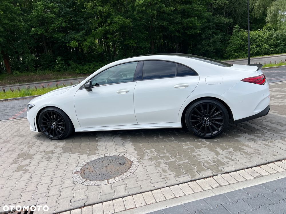 Mercedes-Benz CLA 180 7G-DCT AMG Line - 15