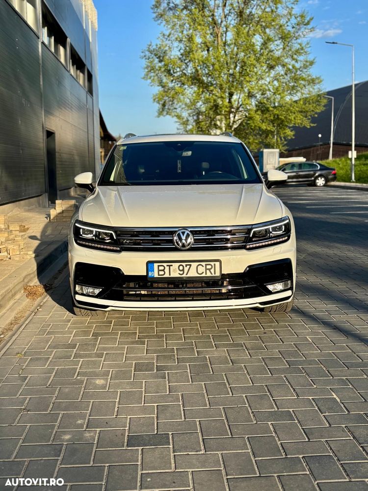 Volkswagen Tiguan - 11
