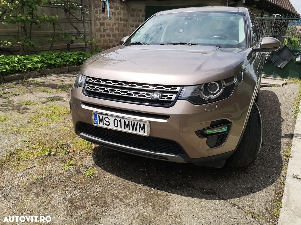 Land Rover Discovery Sport 2.0 l Si SE Aut. - 14