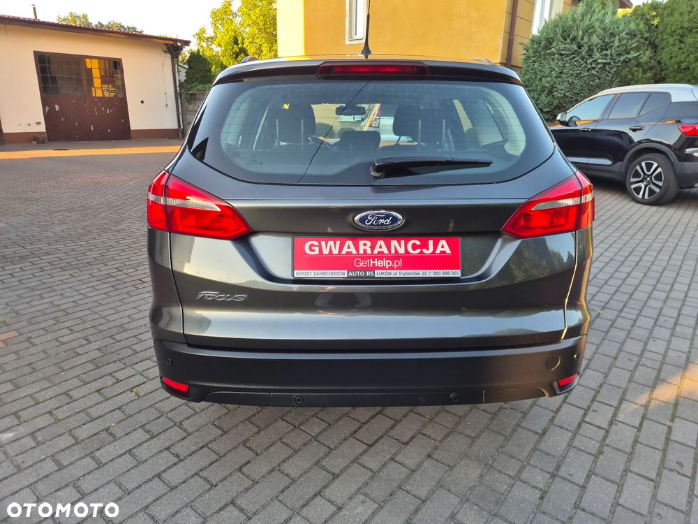Ford Focus 1.5 TDCi SYNC Edition - 6