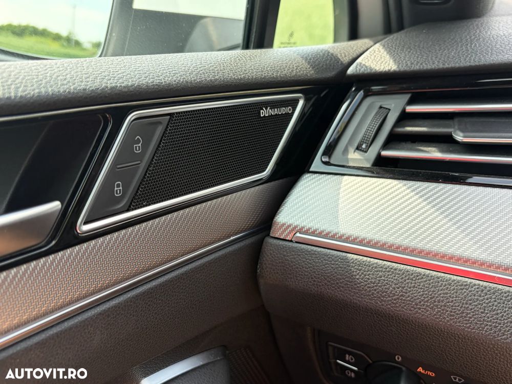 Volkswagen Passat 2.0 TDI SCR 4Motion DSG Elegance - 13