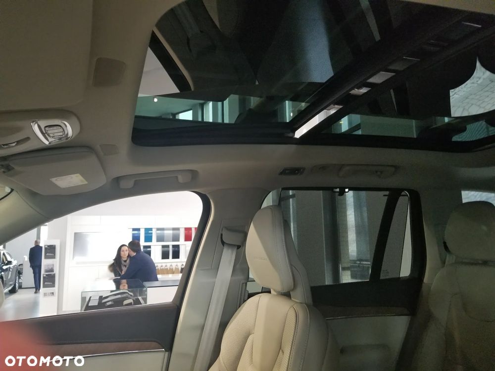 Volvo XC 90 D5 AWD Inscription - 4