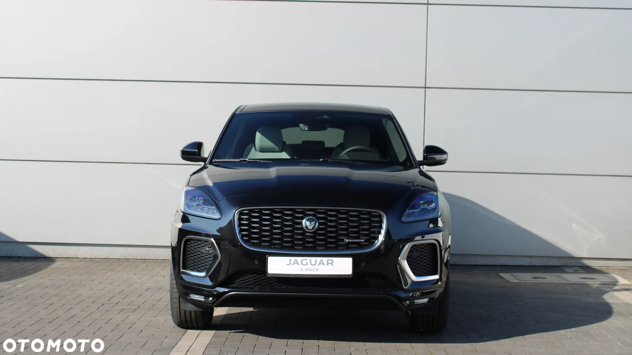 Jaguar E-Pace - 2