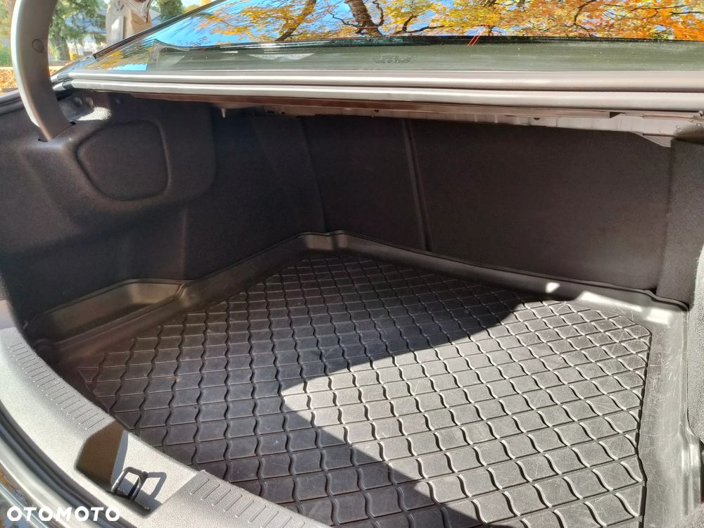 Renault Megane 1.3 TCe FAP Intens - 29