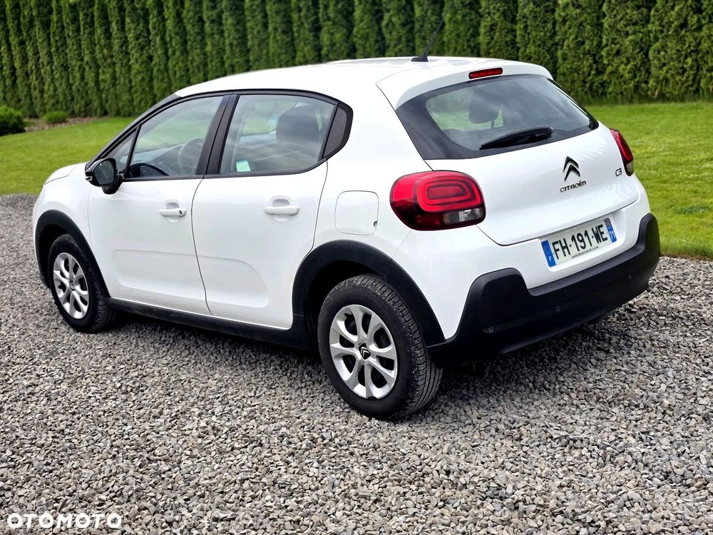 Citroën C3 Pure Tech 82 SHINE - 3
