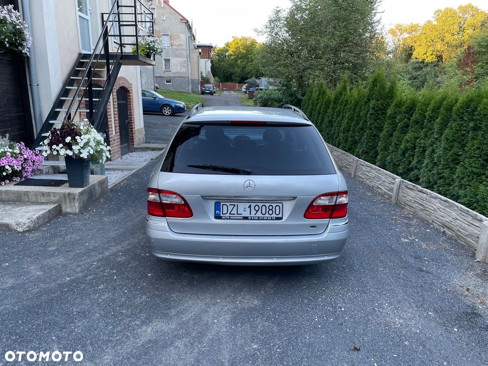 Mercedes-Benz Klasa E 220 T CDI Automatik Avantgarde - 7