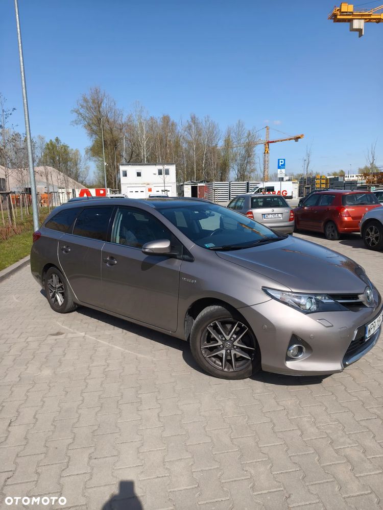 Toyota Auris - 2