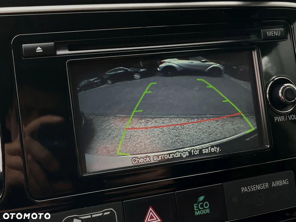 Mitsubishi Outlander 2.0 Instyle SDA 4WD CVT - 28