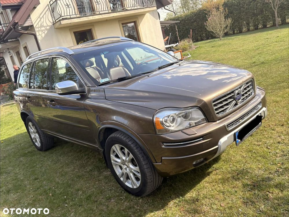 Volvo XC 90 D5 AWD Momentum - 3