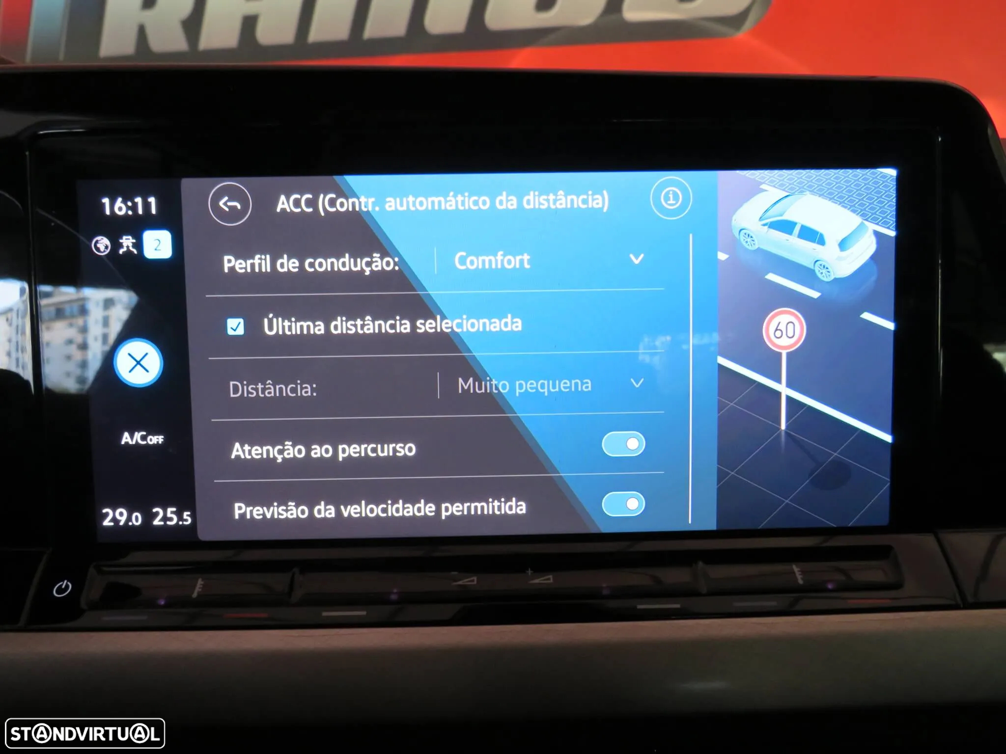 VW Golf 1.0 eTSI Life DSG - 28