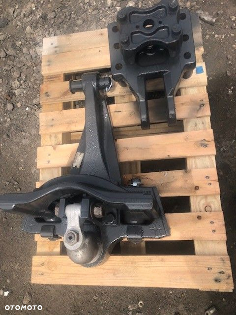 Zaczep Dolny k80 Fendt 700 800 900 Rozstaw 39cm - 2