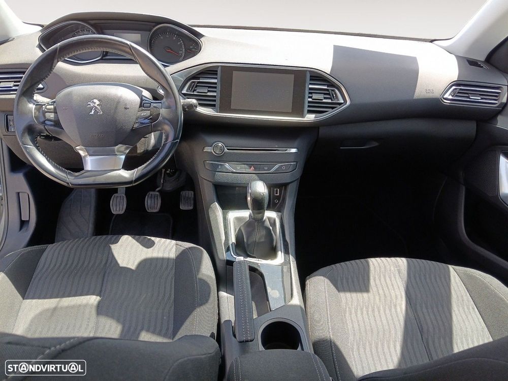 Peugeot 308 SW 1.2 PureTech Style - 10