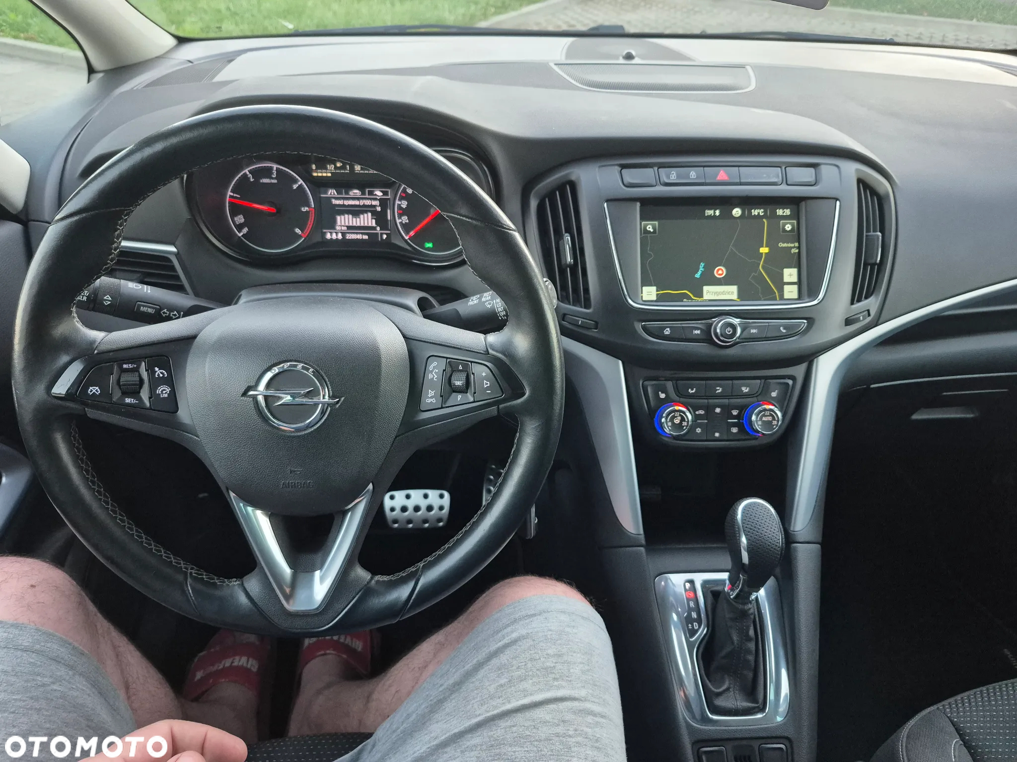 Opel Zafira 2.0 D Automatik 120 Jahre - 20