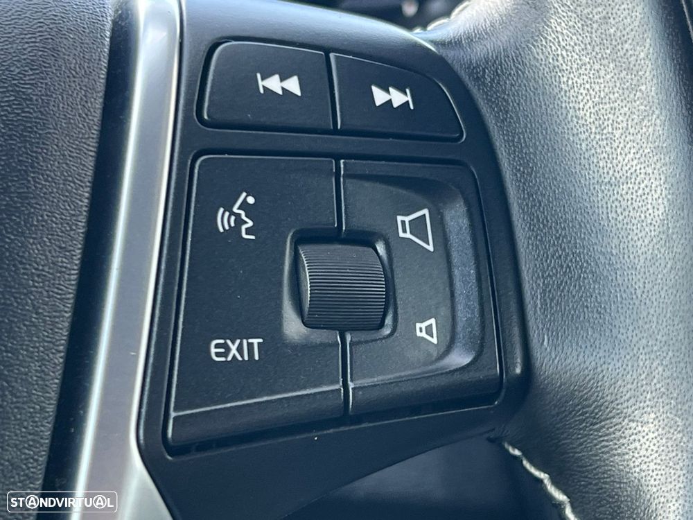 Volvo V40 1.5 T3 Sport Edition R Geartronic - 20