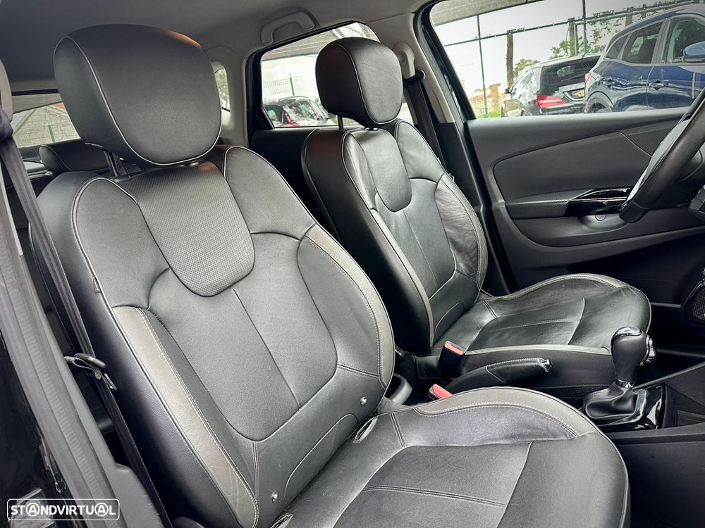 Renault Captur 1.5 dCi EDC - 13