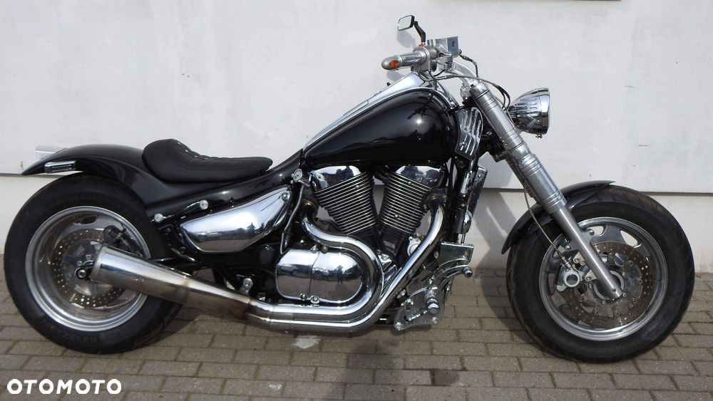 Suzuki Intruder - 2