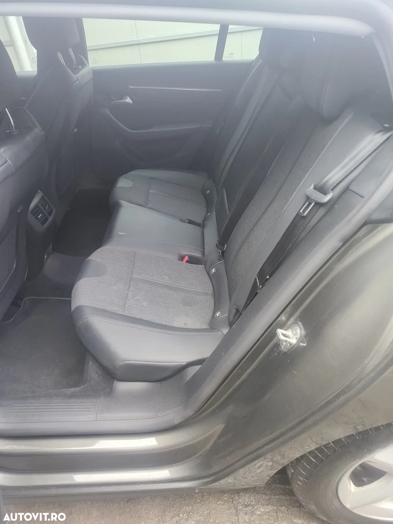 Peugeot 508 BlueHDi 130 EAT8 Allure Pack - 19