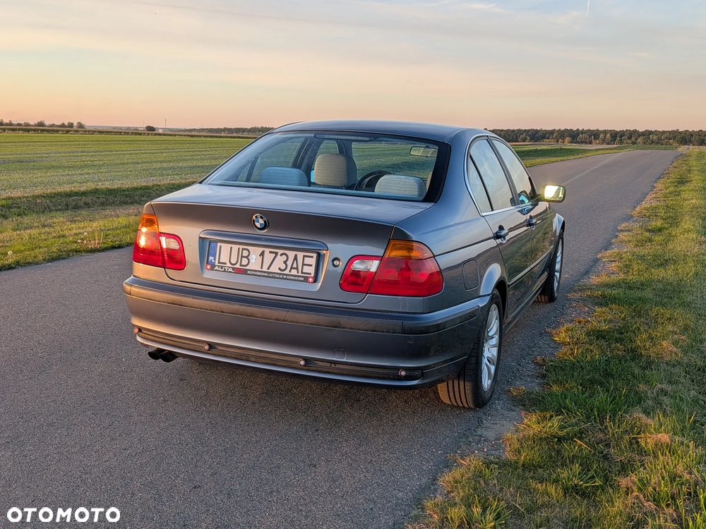 BMW Seria 3 - 14