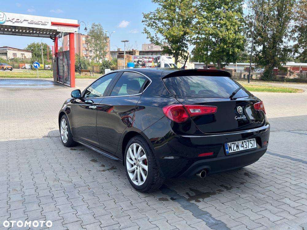 Alfa Romeo Giulietta 1.4 TB MultiAir Distinctive - 4