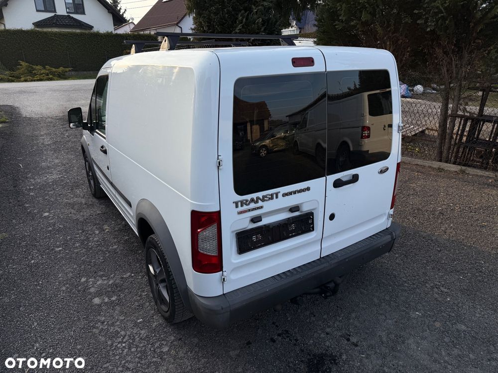 Ford Transit Connect - 13
