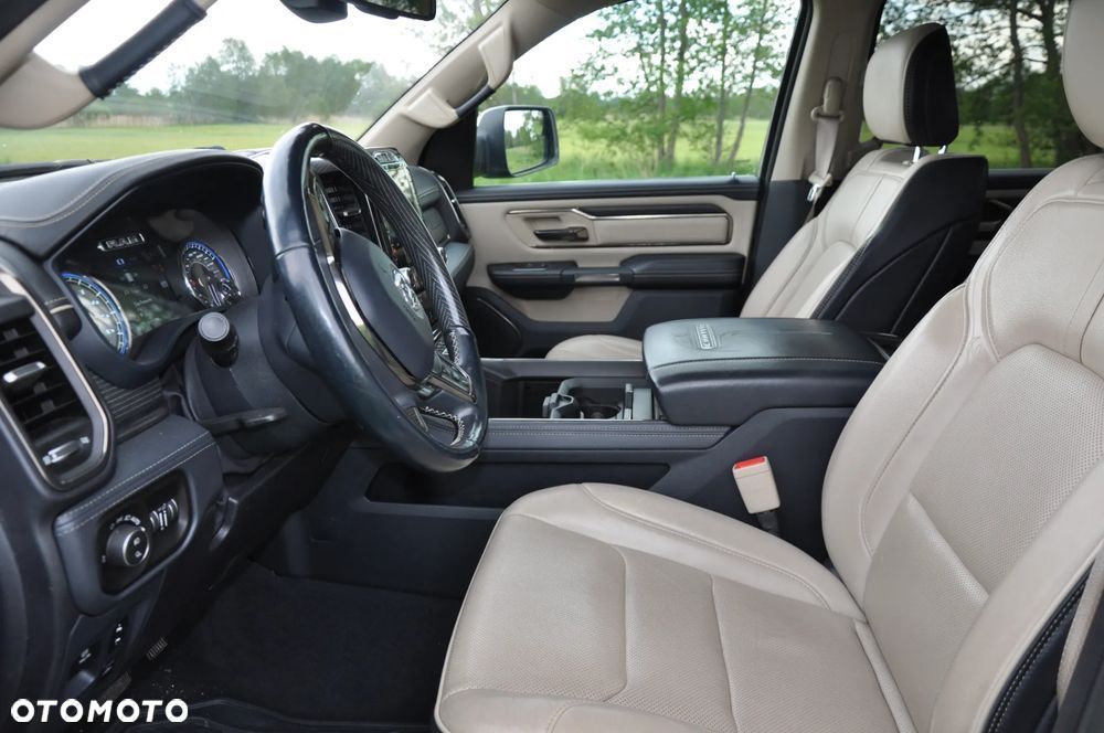 Dodge RAM - 15