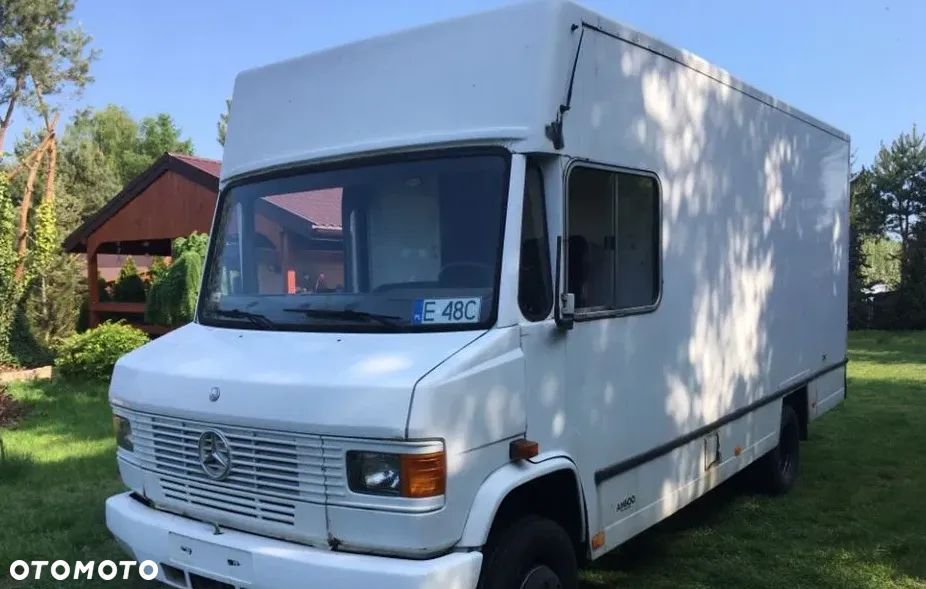 Mercedes-Benz Inny - 2