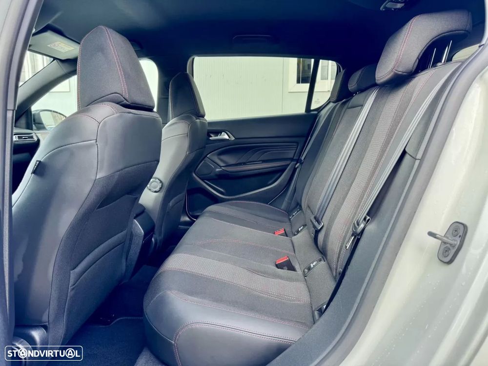 Peugeot 308 1.2 PureTech GT Pack EAT8 - 10