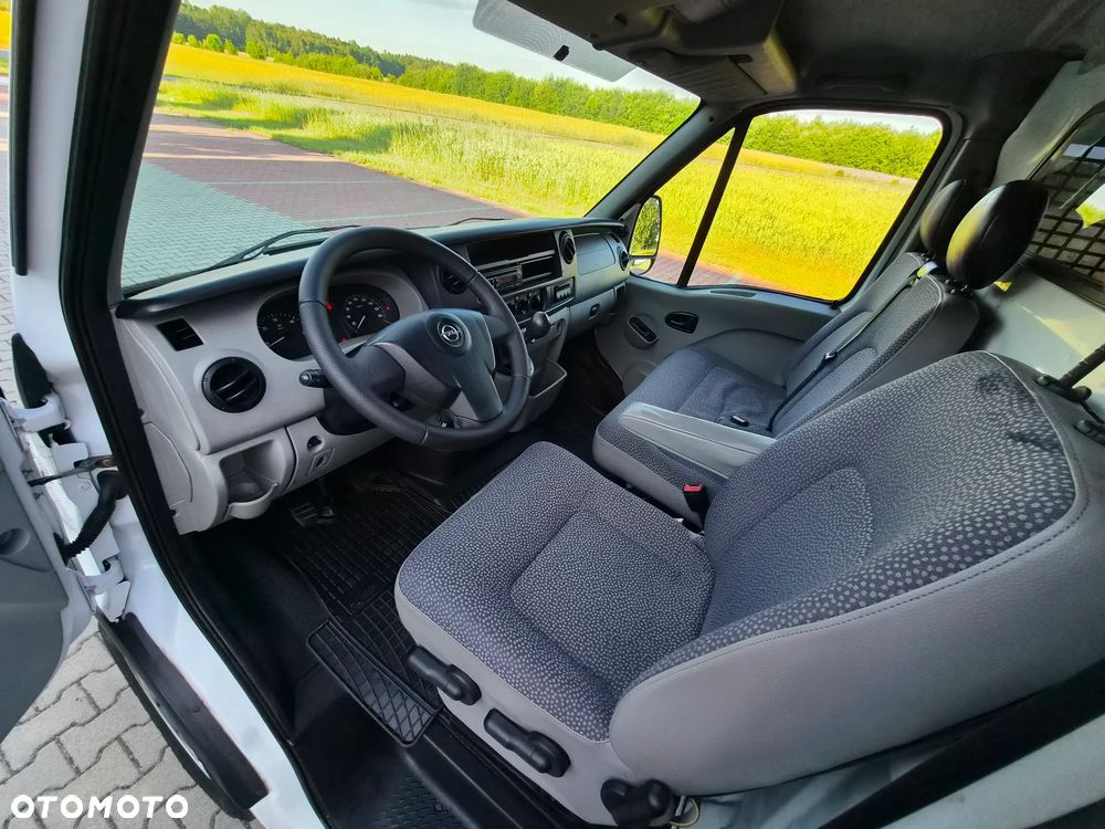 Renault Master - 25