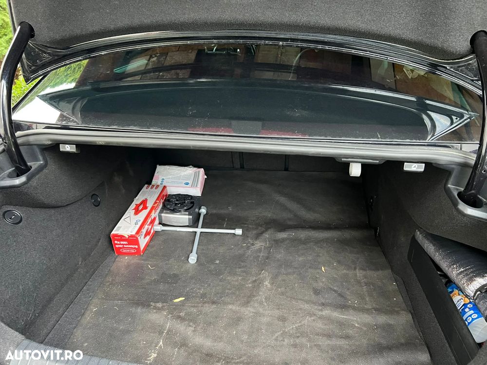 Volkswagen Passat Variant 2.0 TDI 4Motion DSG BlueMotion Tech Business Edition - 11