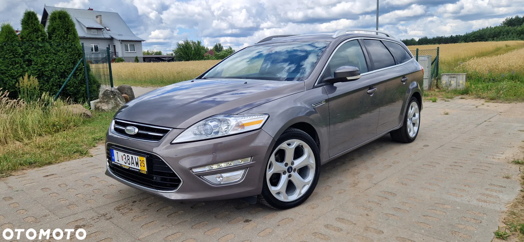 Ford Mondeo 2.0 TDCi Titanium X - 2
