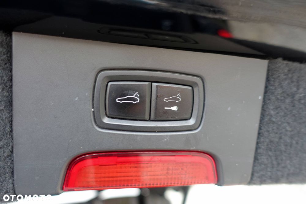 Porsche Cayenne Tiptronic S - 38