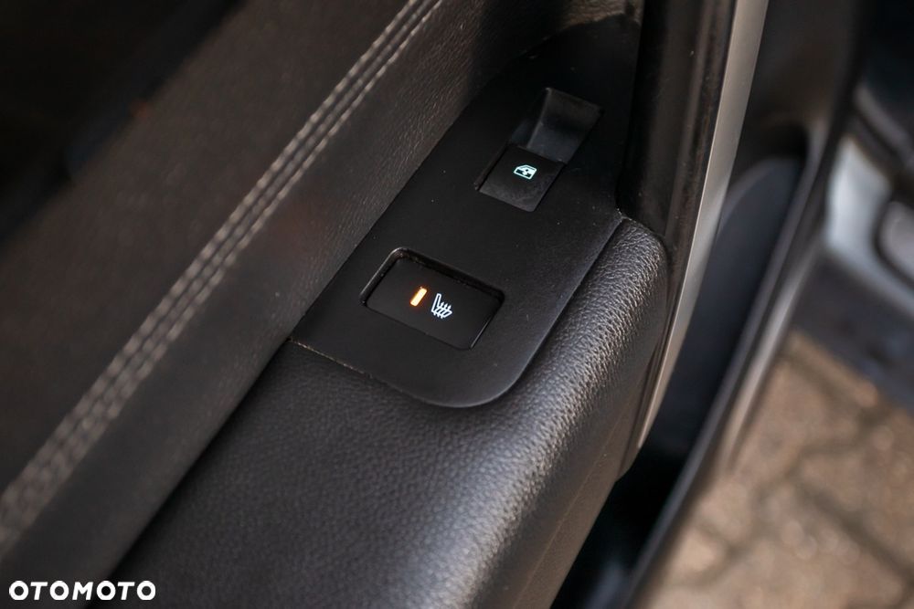 Chevrolet Captiva 2.2 4WD LTZ - 35