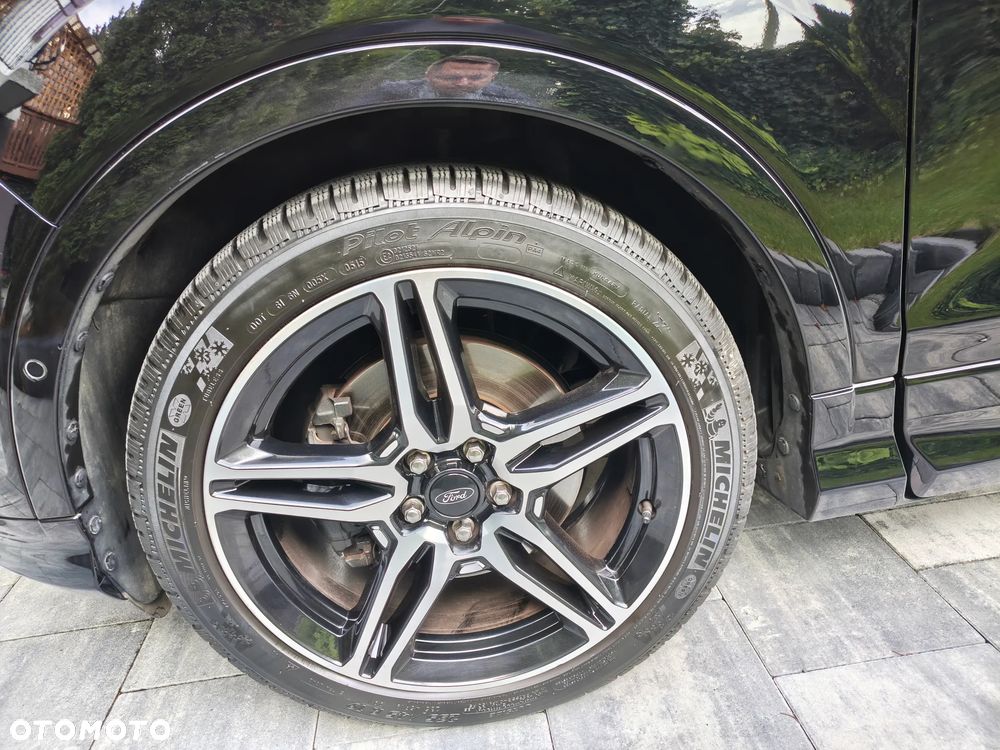 Ford Kuga - 19