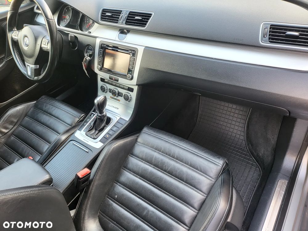 Volkswagen Passat Alltrack - 4