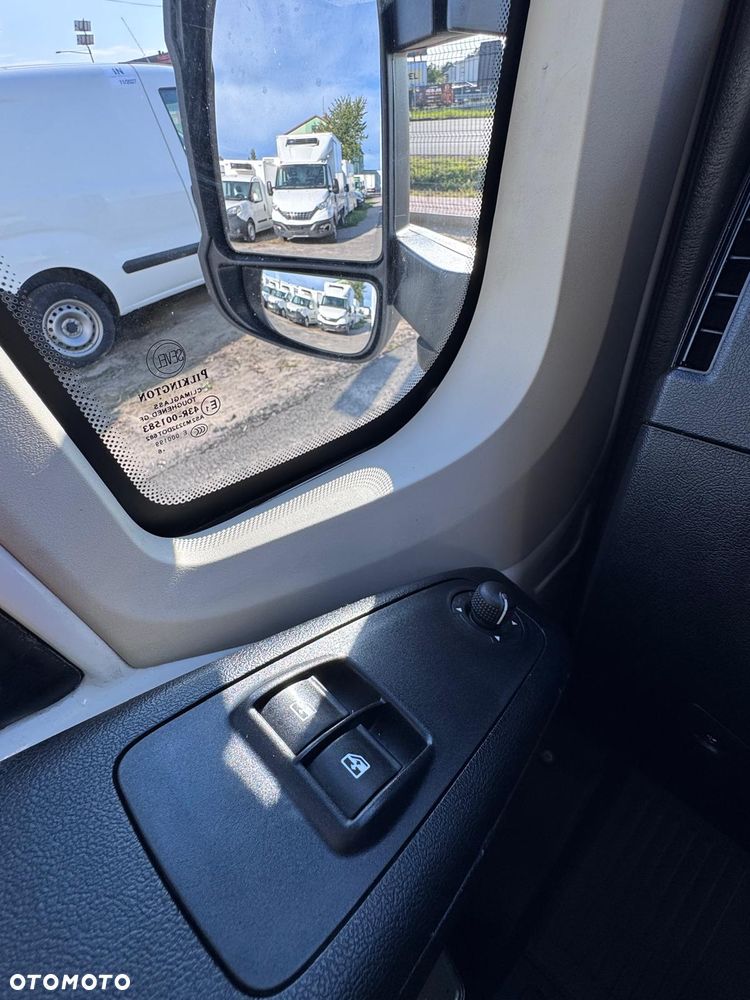 Fiat Fiat Ducato 2.3 MultiJet / DUŻY KONTENER (682) - 19