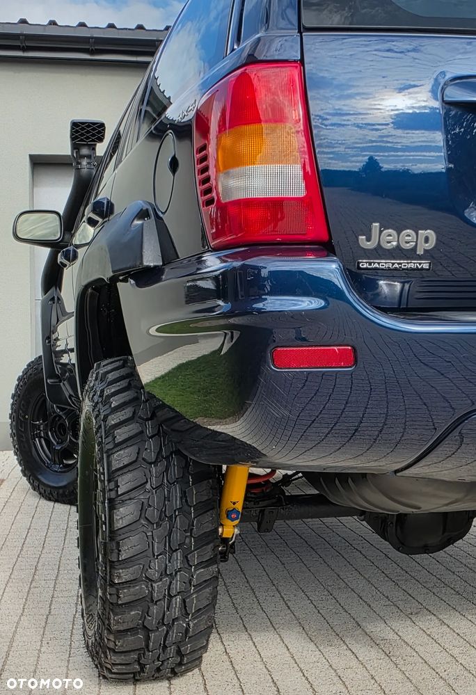 Jeep Grand Cherokee - 28